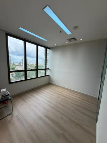 Sala Comercial 33m² no The Office / Andar Alto