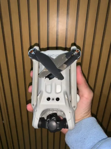 DJi mini 3
