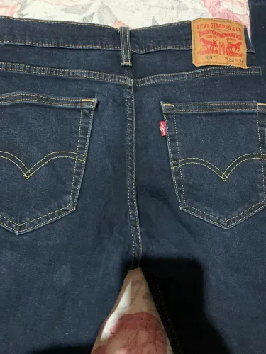 Calça Jeans Levis Strauss & CO.