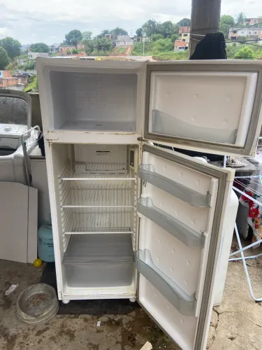 GELADEIRA DUPLEX 
