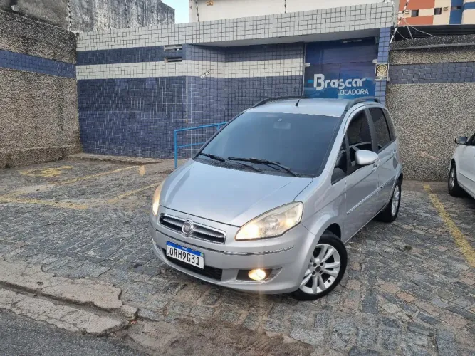 Fiat Idea Essence 1.6 Flex 16V 5P 2014