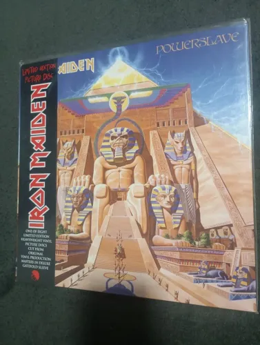 LP Iron Maiden Powerslave Limited Edition (Picture Disc)