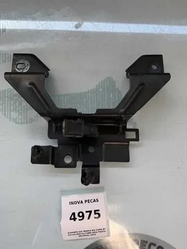 Suporte Trinco Capo Av11a1686-aa Ford New Fiesta Nac. 2015