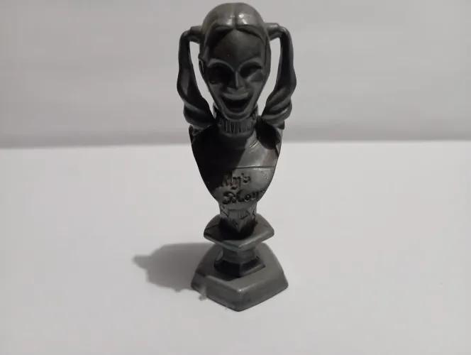 Boneco de Coleção Harley Quinn - DC Comics - Edição Limitada