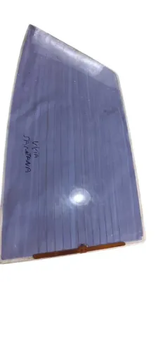 Vidro Traseiro Vigia Volkswagen Santana 1988 4 Portas
