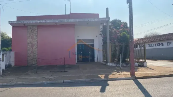 Prédio Comercial - Cajuru - Centro
