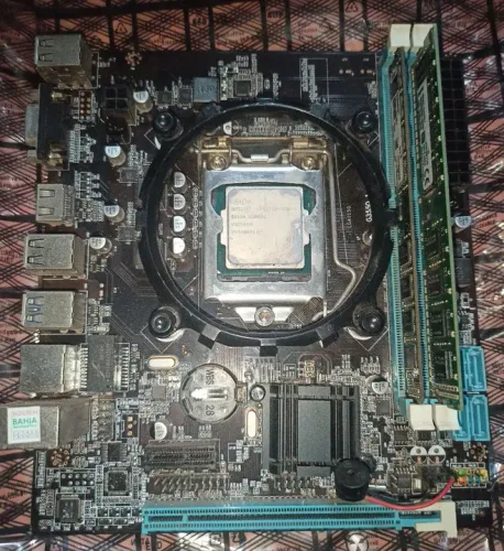 Placa Mãe 1150 GHT, processador Xeon 1220v3 e 12gb ram ddr3