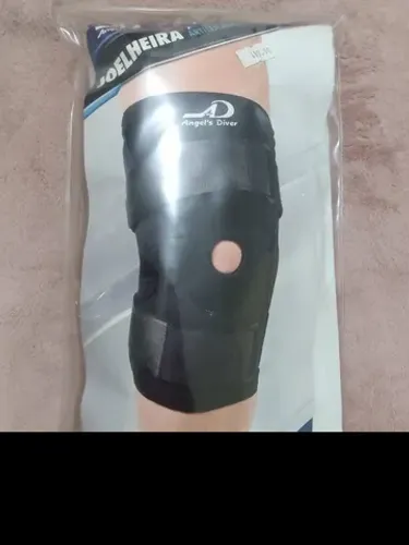 Joelheira Articulada Neoprene G