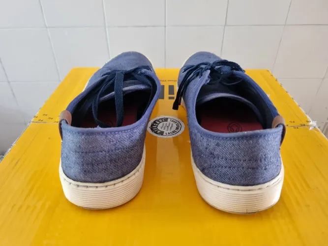 Sapatenis jeans