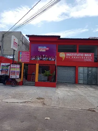 Placas em ACM, acrílico , zinco , alumínio e lona impressa