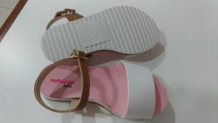 Sandália Molekinha Bebê Branca com Bege - 25