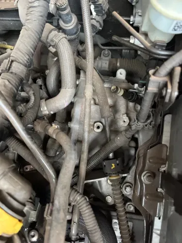 W caixa de marcha do Jeep Renegade 1.8 2021