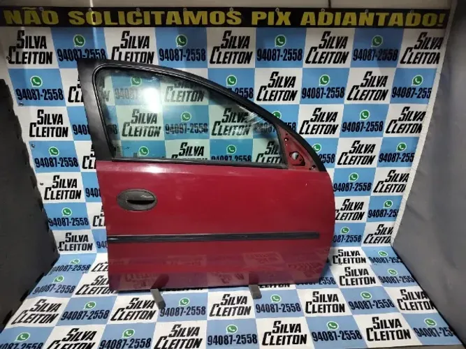 porta dianteira direita corsa 2003 ate 2011 vermelha sem os acessorios