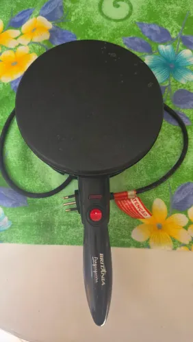 Crepeira Elétrica Britânia Panquequeira