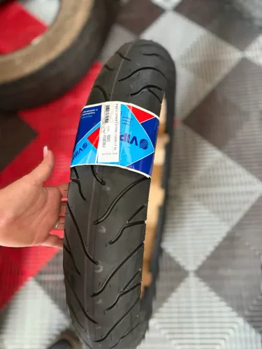 Pneu 110/70R17 DIANTEIRO VIPAL CB250 CB300 NEXT FAZER TWISTER 