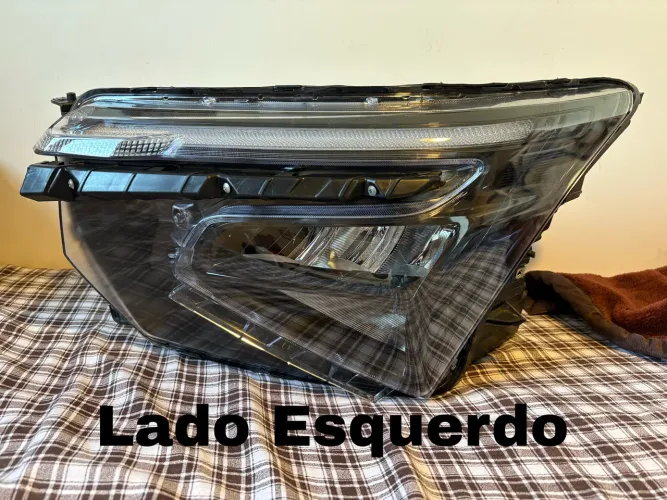 Farol Spin 2025 Original GM Lado Esquerdo