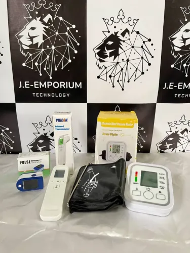 Kit Saúde Completo: Monitor de Pressão Arterial Digital, Termômetro e Oxímetro