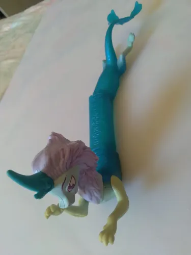 MINIATURA MCDONALD'S DRAGÃO SISU 2020