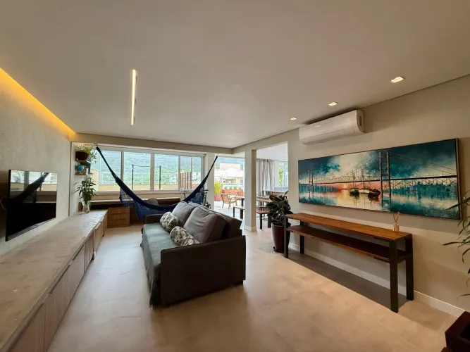 Magnífica cobertura no condomínio mais cobiçado dos Ingleses