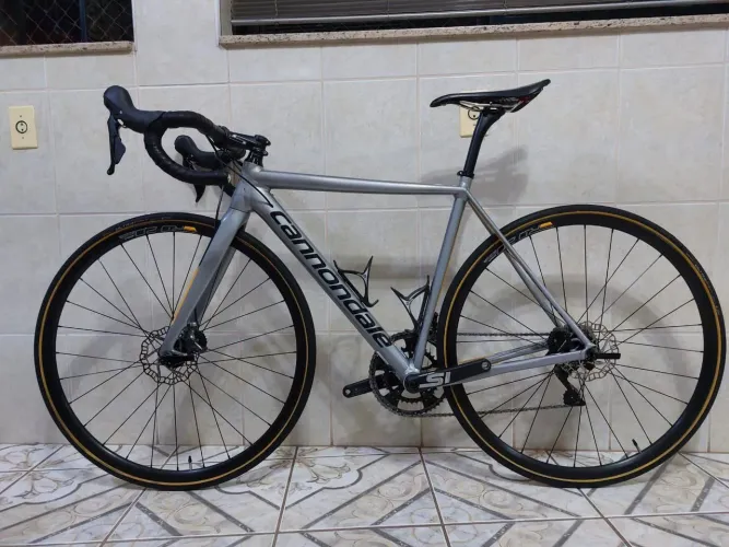 Bicicleta speed cannodale disco  tamanho 50 Shimano 105 hidráulico 