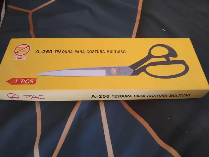Tesoura profissional ZAC  A-250 + tesoura acabamento inox