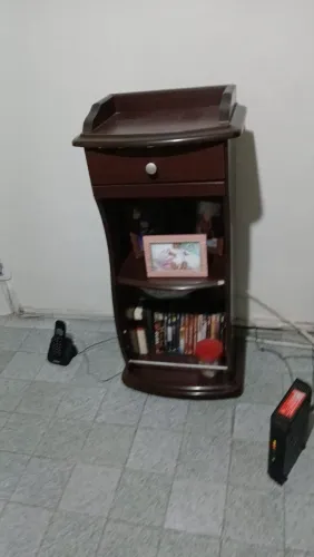 Mesa para telefone