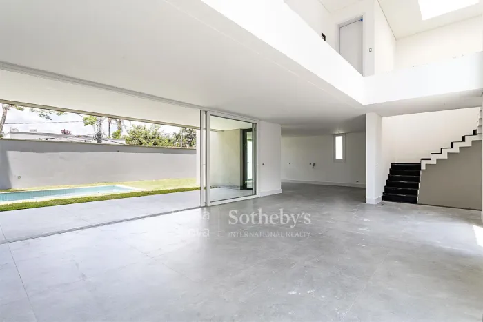 Casa cercada de verde no Alto da Boa Vista