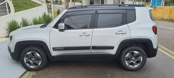 Jeep Renegade Sport 2.0 4X4 TB Diesel Aut. 2016