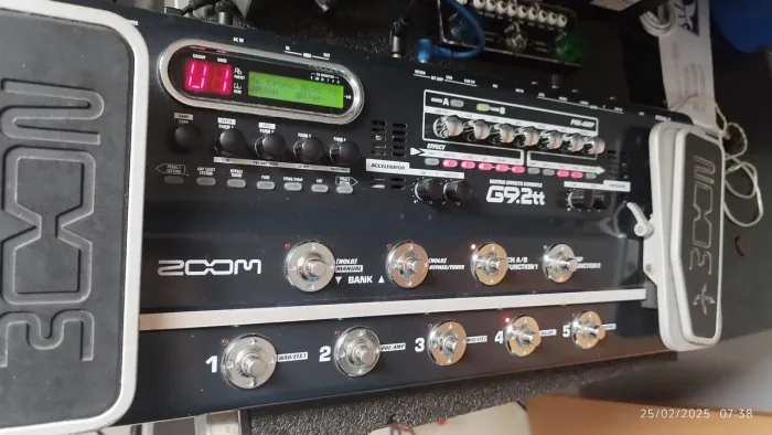 Zoom G9.2tt - Valvulada