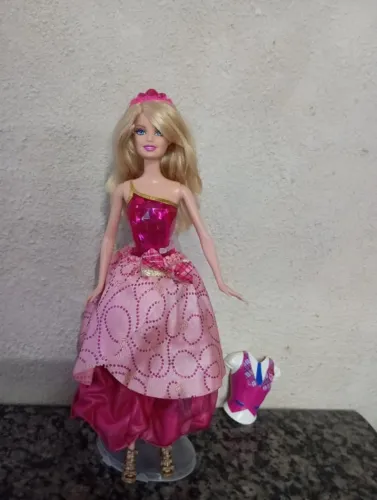 Boneca Barbie Escola de Princesas - Blair