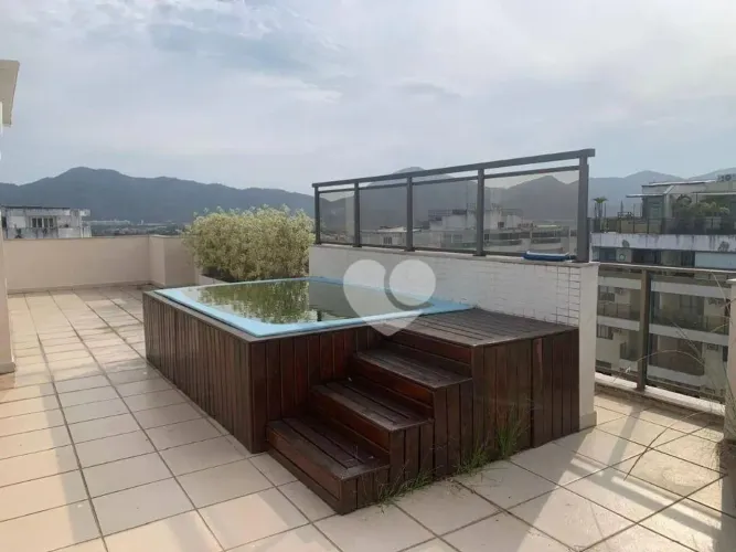 Cobertura à venda, 200 m² por R$ 850.000,00 - Recreio dos Bandeirantes - Rio de Janeiro/RJ