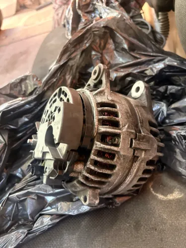 Alternador Renault master motor 2.5 ano 2008 até 2013