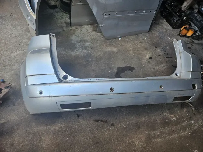 Parachoque traseiro citroen C4 picasso