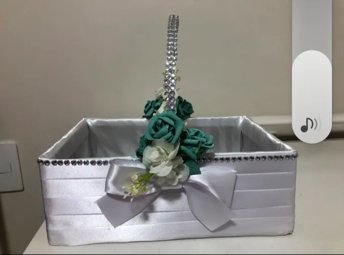 Cesta Decorada de Casamento / Florista ?