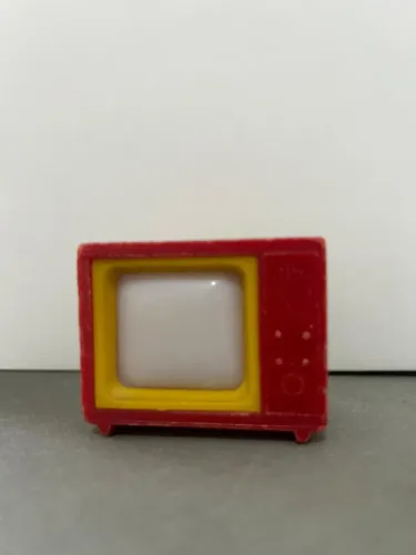 Miniatura  TV retrô ,raridade dos anos 70/80