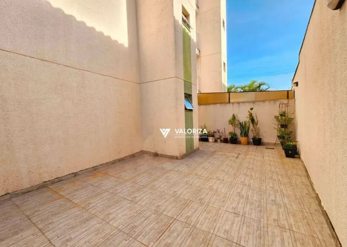 Apartamento com 2 dormitórios à venda, 59 m² por R$ 370.000,00 - Condomínio Residencial Fl