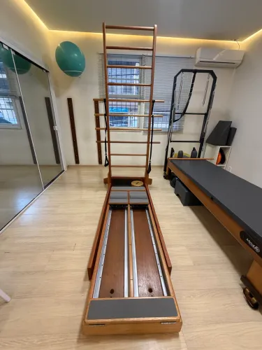 Aparelho Pilates Corealign