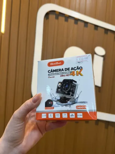 Mini Camera Filmadora Sports 4K c/ Acessórios e Controle Remoto