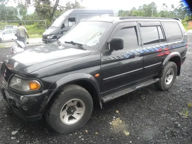 Mitsubishi Pajero Sport 3.0 Gls 4x4 5p 2001 Veiculo Destinado A Retirada De Peças