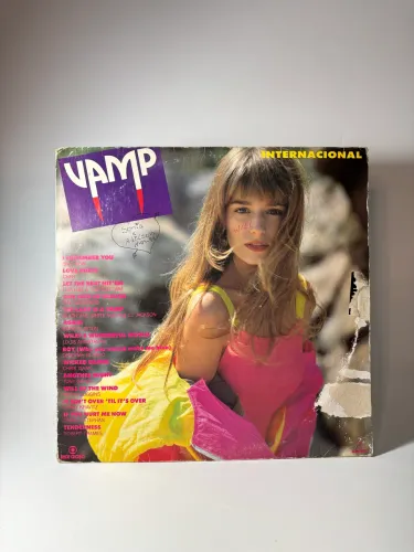 Capa do disco Vamp internacional 