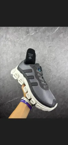 Adidas MicroBounce (encomenda)