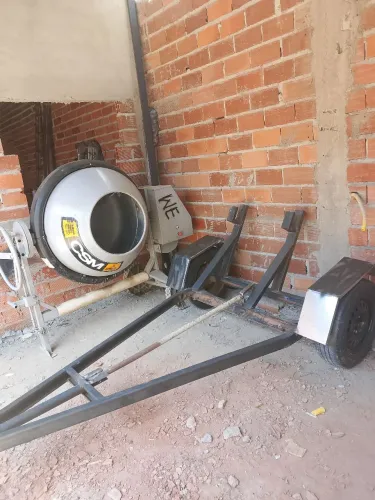 betoneira e carretinha