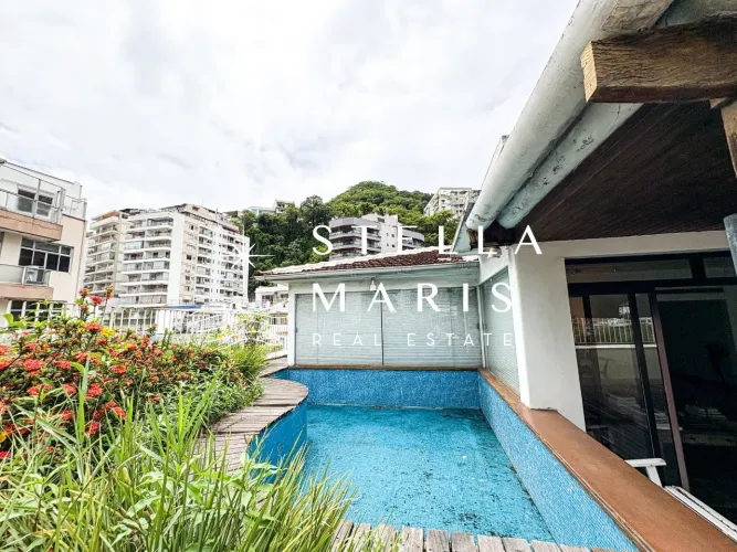 Lagoa, Incrível Cobertura linear com Arquitetura estilo casa suspensa com linda vista para