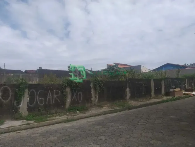 terreno em Itanhaém no Bairro Corumbá com 250m2