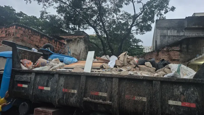 RETIRADA DE ENTULHOS