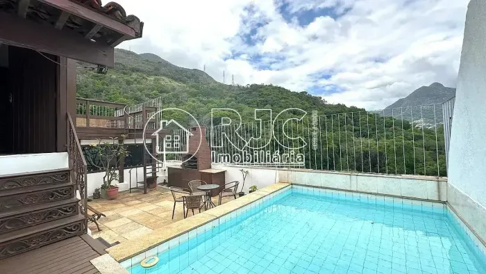 Duplex para venda possui 130 metros quadrados com 3 quartos em Tijuca - Rio de Janeiro - R