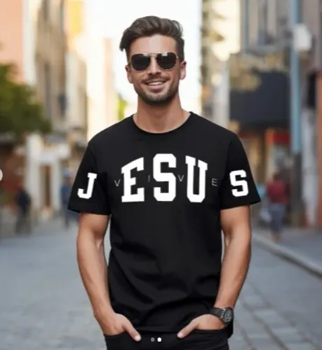 Camiseta Evangélica - JESUS VIVE