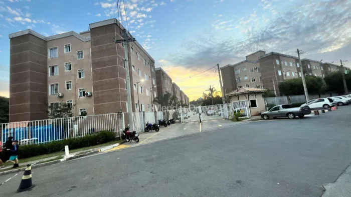 Apartamento com 2 dormitórios à venda, 52 m² por R$ 270.000,00 - Vila Barcelona - Sorocaba
