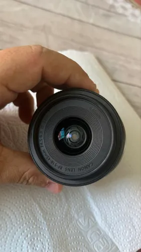 ? Canon RF-S 18-45mm f/4.5-6.3 IS STM - Praticamente Nova!