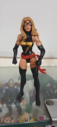 Marvel legends Miss Marvel